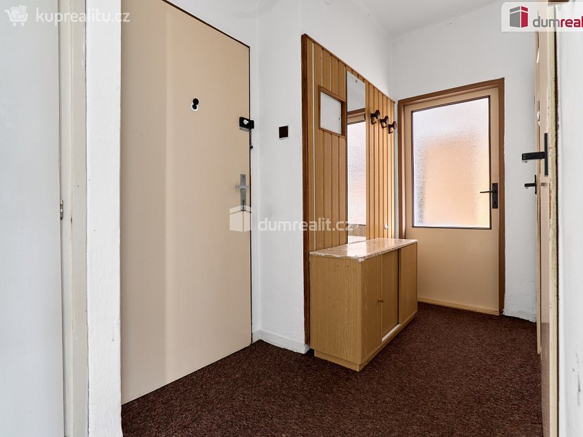 Prodej bytu 2+1 53 m^2 Roháče z Dubé, Karlovy Vary 
