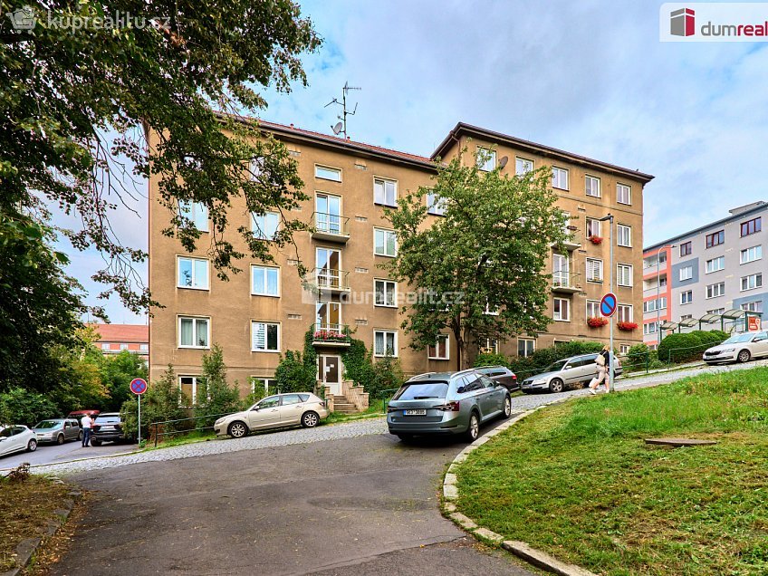 Prodej bytu 2+1 53 m^2 Roháče z Dubé, Karlovy Vary 