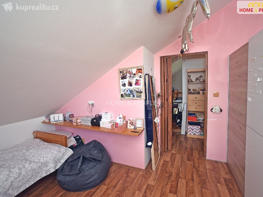 Prodej  rodinného domu 129 m^2 Kokešova, Pardubice 