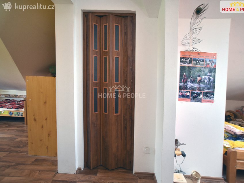 Prodej  rodinného domu 129 m^2 Kokešova, Pardubice 