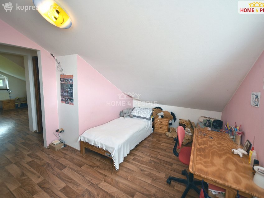 Prodej  rodinného domu 129 m^2 Kokešova, Pardubice 