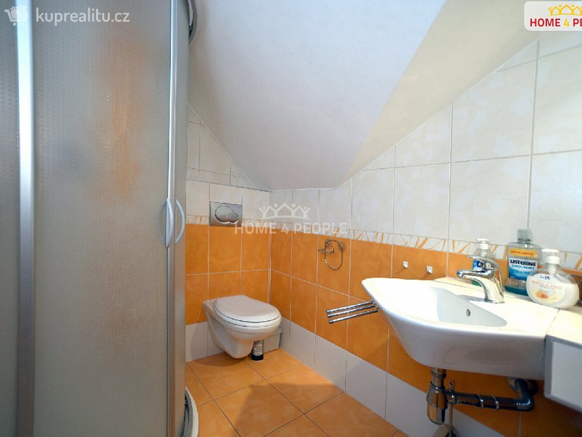 Prodej  rodinného domu 129 m^2 Kokešova, Pardubice 