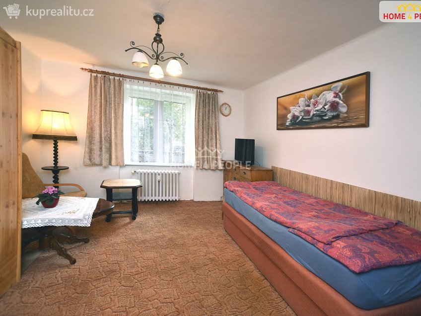 Prodej bytu 2+1 53 m^2 Mikoláše Alše, Kolín 