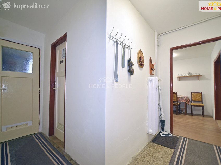 Prodej bytu 2+1 53 m^2 Mikoláše Alše, Kolín 