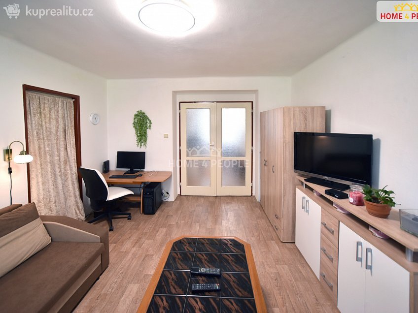 Prodej bytu 2+1 53 m^2 Mikoláše Alše, Kolín 