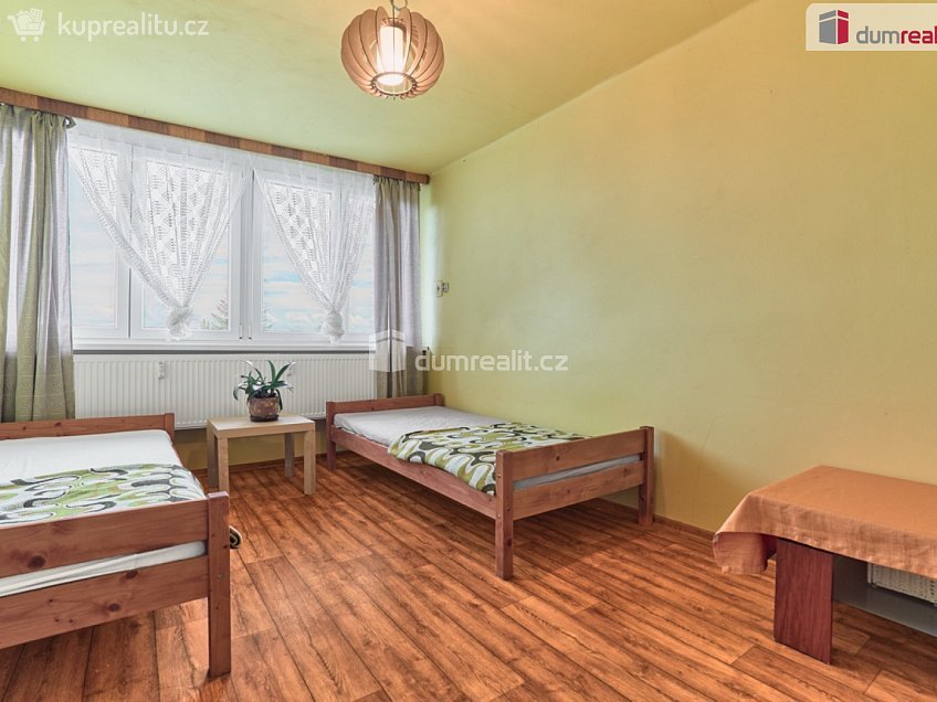 Prodej bytu 2+1 72 m^2 Náměstí, Měděnec 