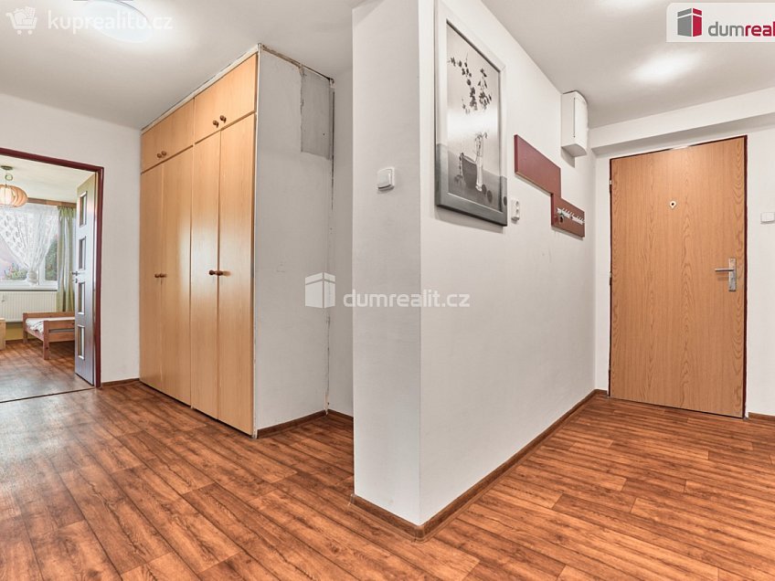 Prodej bytu 2+1 72 m^2 Náměstí, Měděnec 