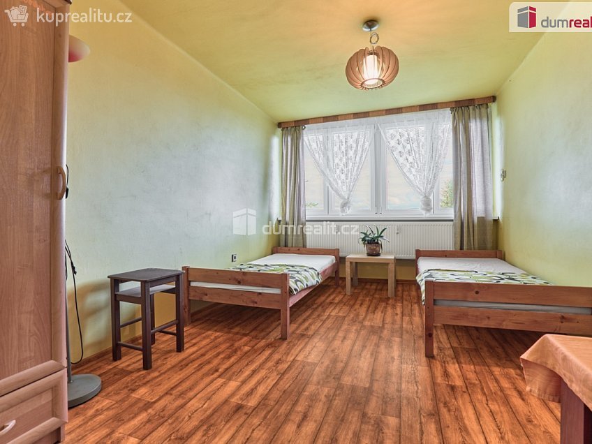 Prodej bytu 2+1 72 m^2 Náměstí, Měděnec 