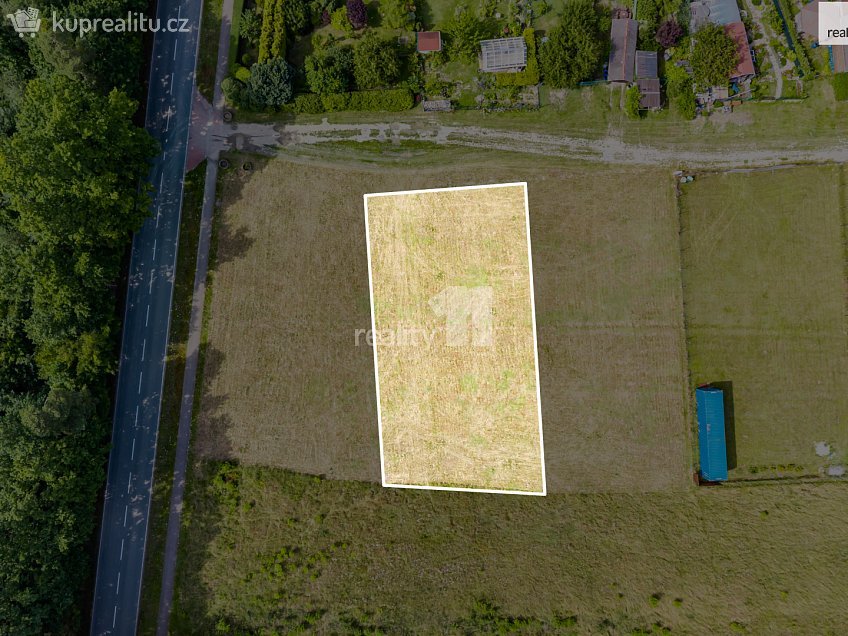 Prodej  stavebního pozemku 900 m^2 Horní Jelení, Horní Jelení 