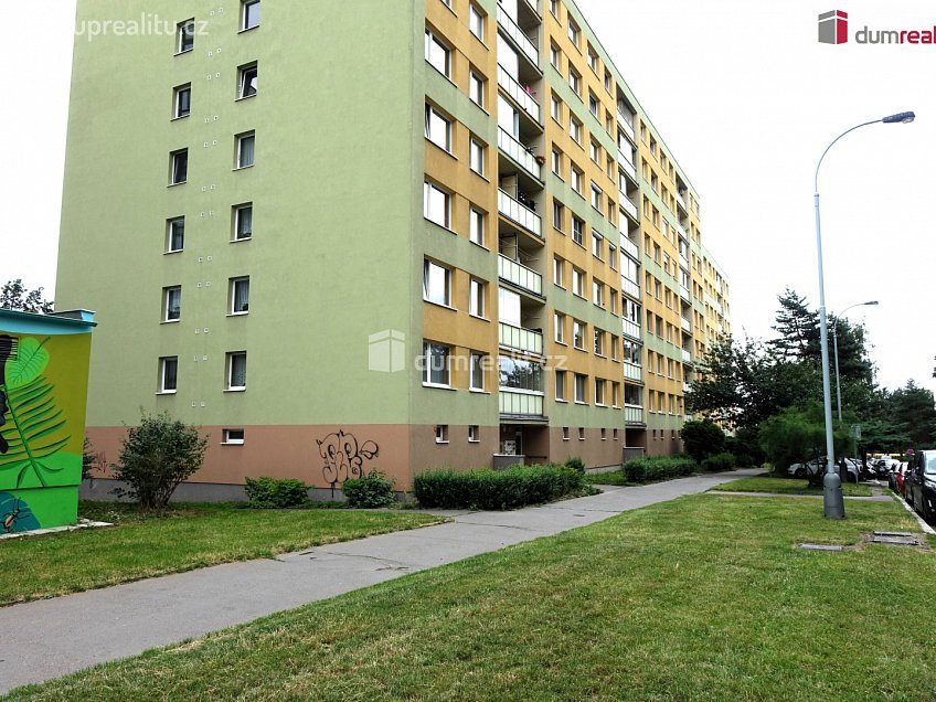 Prodej bytu 3+kk 64 m^2 Bohúňova, Praha 11 