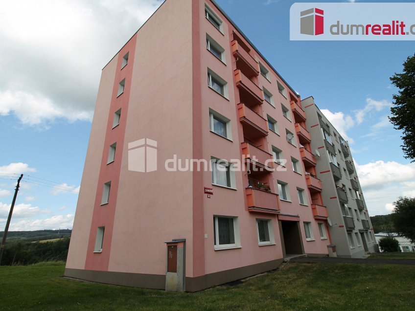 Pronájem bytu 2+kk 37 m^2 Zahradní, Horní Slavkov 