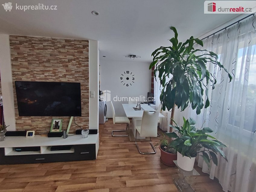 Prodej bytu 3+1 69 m^2 Na Vysoké mezi, Lysá nad Labem 