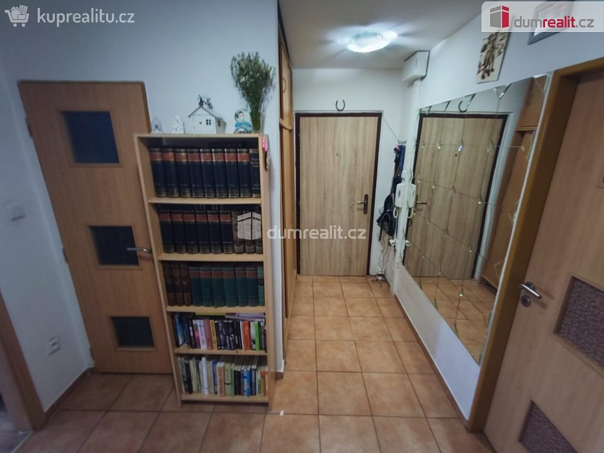 Prodej bytu 3+1 69 m^2 Na Vysoké mezi, Lysá nad Labem 