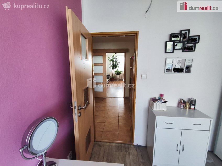 Prodej bytu 3+1 69 m^2 Na Vysoké mezi, Lysá nad Labem 