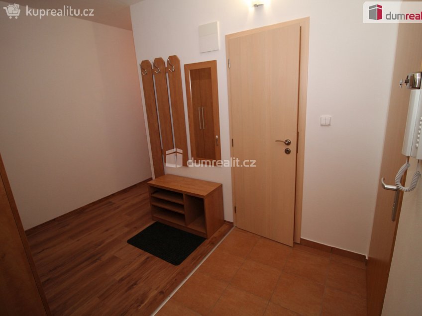 Pronájem bytu 2+1 60 m^2 Dlouhá, Lázně Kynžvart 