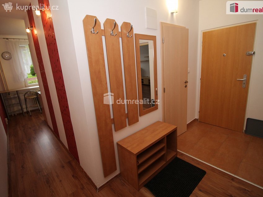 Pronájem bytu 2+1 60 m^2 Dlouhá, Lázně Kynžvart 