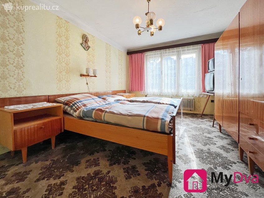Prodej  rodinného domu 284 m^2 Dolní valy, Jemnice 