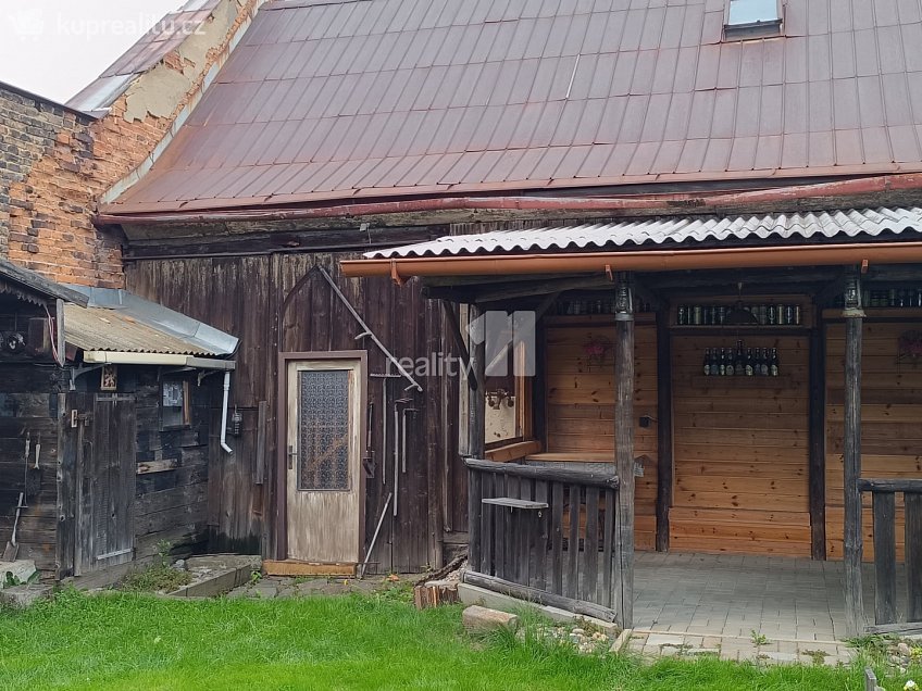 Prodej bytu 3+1 167 m^2 9. května, Kamenický Šenov 