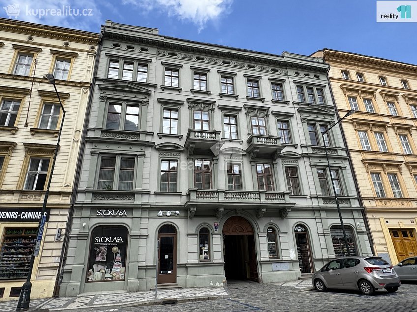 Pronájem bytu 2+kk 73 m^2 Senovážné náměstí, Praha 1 
