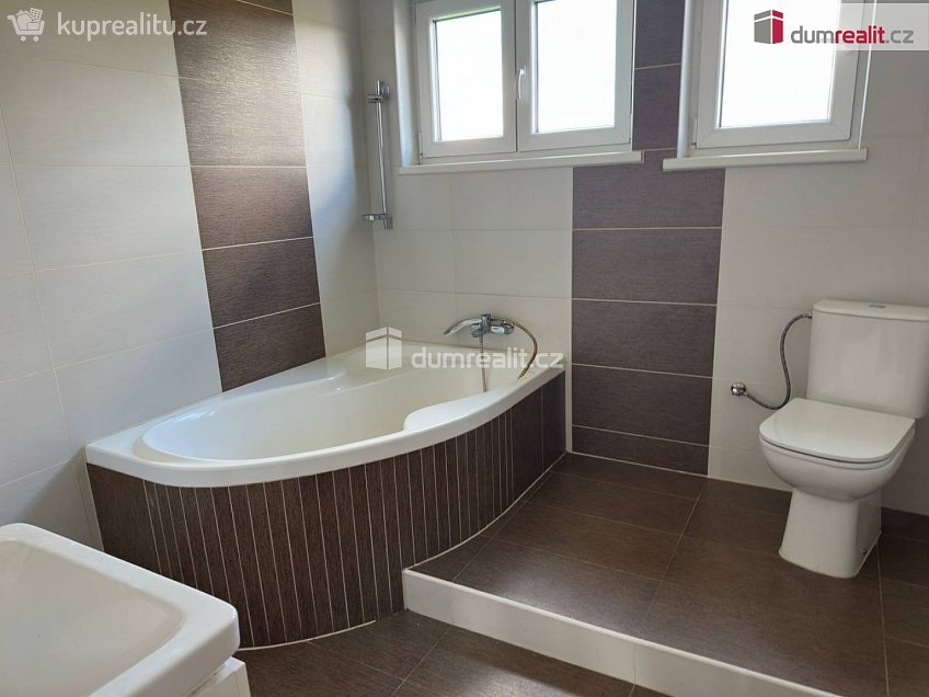 Prodej  rodinného domu 155 m^2 Sedliště, Sedliště 