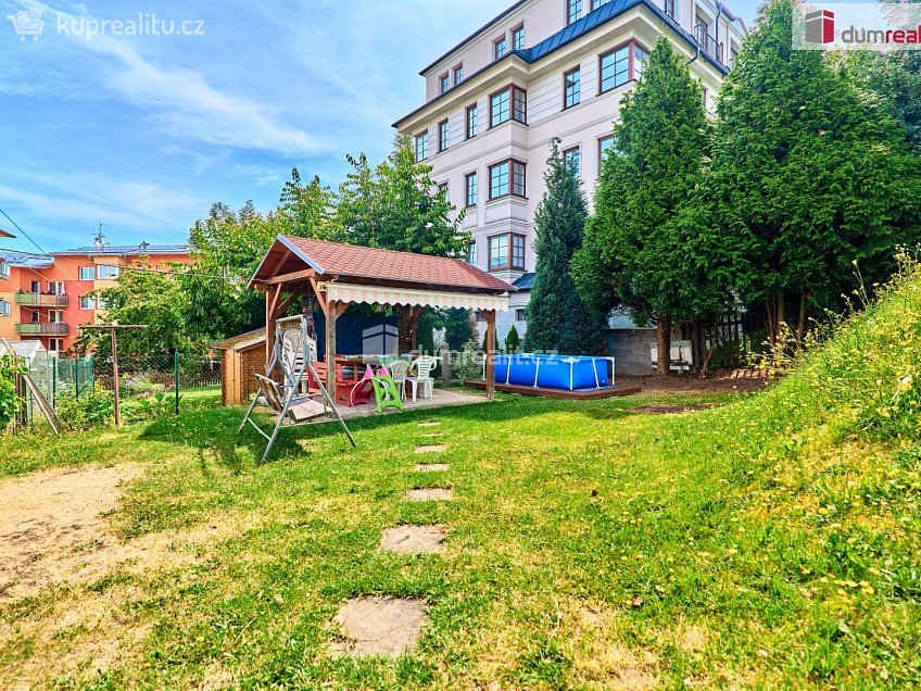 Prodej bytu 4+1 75 m^2 Zbrojnická, Karlovy Vary 