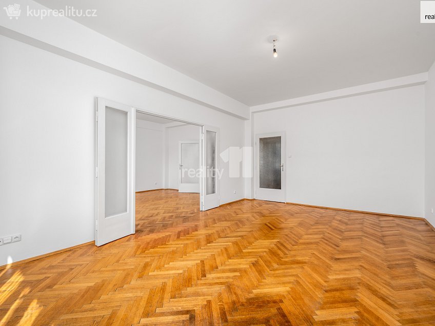 Prodej bytu 3+1 122 m^2 Vinařská, Praha 7 
