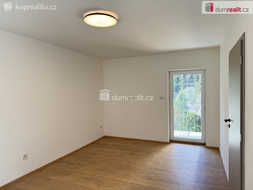 Prodej bytu 1+kk 30 m^2 Merklín, Merklín 