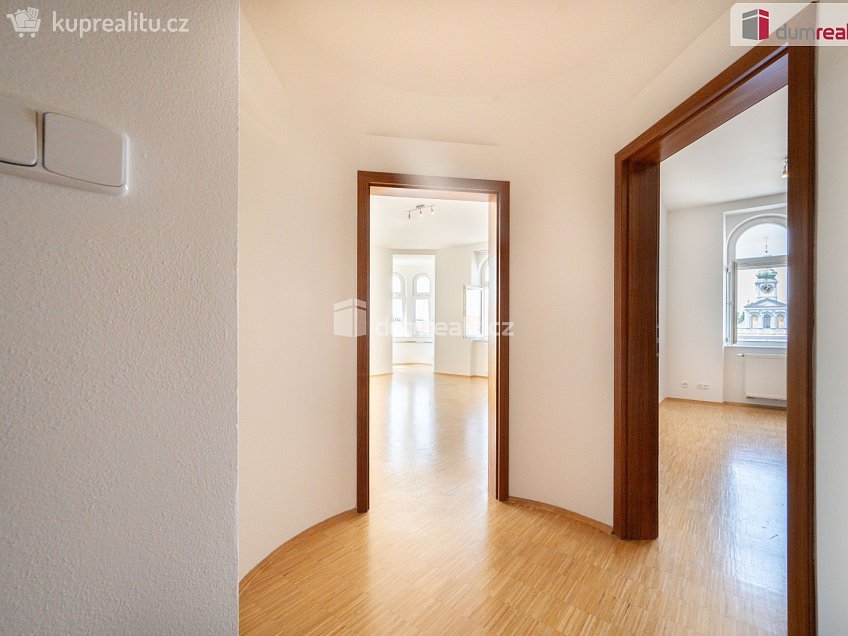 Pronájem bytu 3+kk 98 m^2 Karla IV., České Budějovice 
