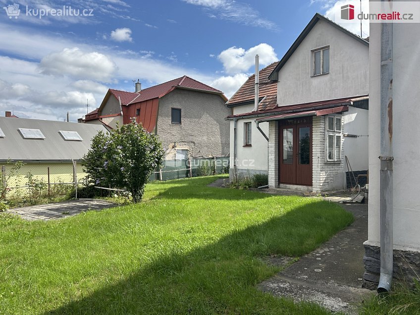 Prodej  rodinného domu 100 m^2 Vlašimská, Zruč nad Sázavou 