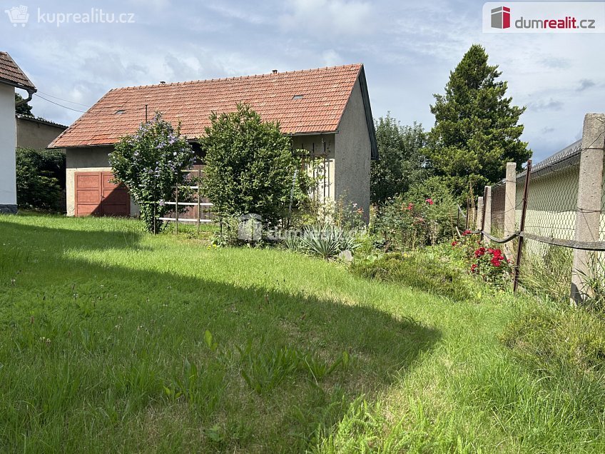Prodej  rodinného domu 100 m^2 Vlašimská, Zruč nad Sázavou 