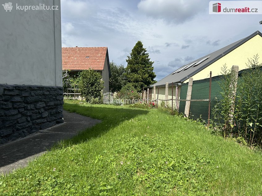 Prodej  rodinného domu 100 m^2 Vlašimská, Zruč nad Sázavou 