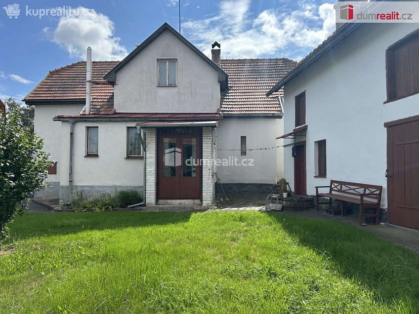 Prodej  rodinného domu 100 m^2 Vlašimská, Zruč nad Sázavou 