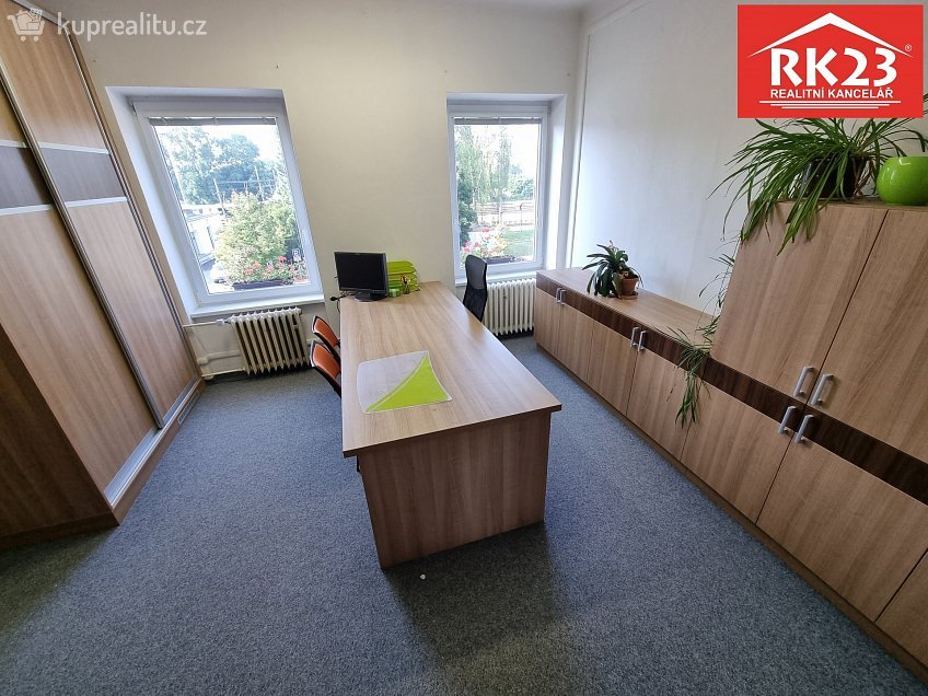 Pronájem  kanceláře 21 m^2 Nádražní náměstí 299, Mariánské Lázně 