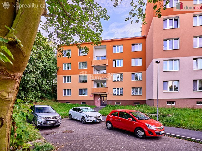 Pronájem bytu 3+1 84 m^2 Sibiřská, Karlovy Vary 
