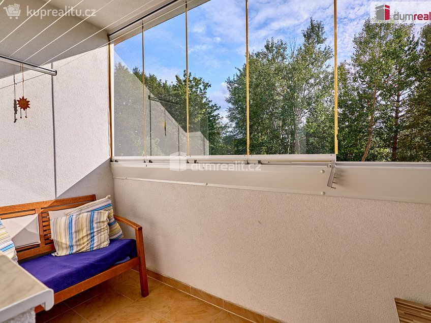 Pronájem bytu 3+1 84 m^2 Sibiřská, Karlovy Vary 