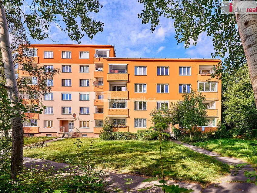 Pronájem bytu 3+1 84 m^2 Sibiřská, Karlovy Vary 
