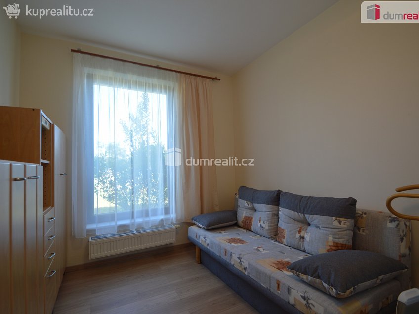 Pronájem bytu 4+kk 88 m^2 Na Veselou, Beroun 