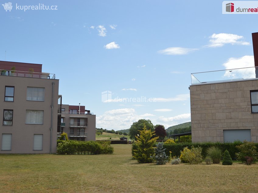 Pronájem bytu 4+kk 88 m^2 Na Veselou, Beroun 