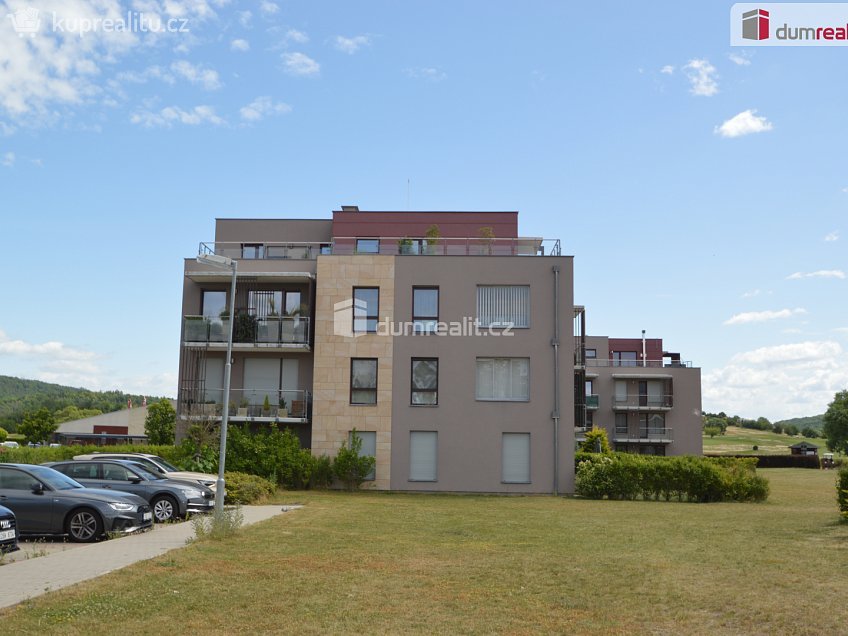 Pronájem bytu 4+kk 88 m^2 Na Veselou, Beroun 