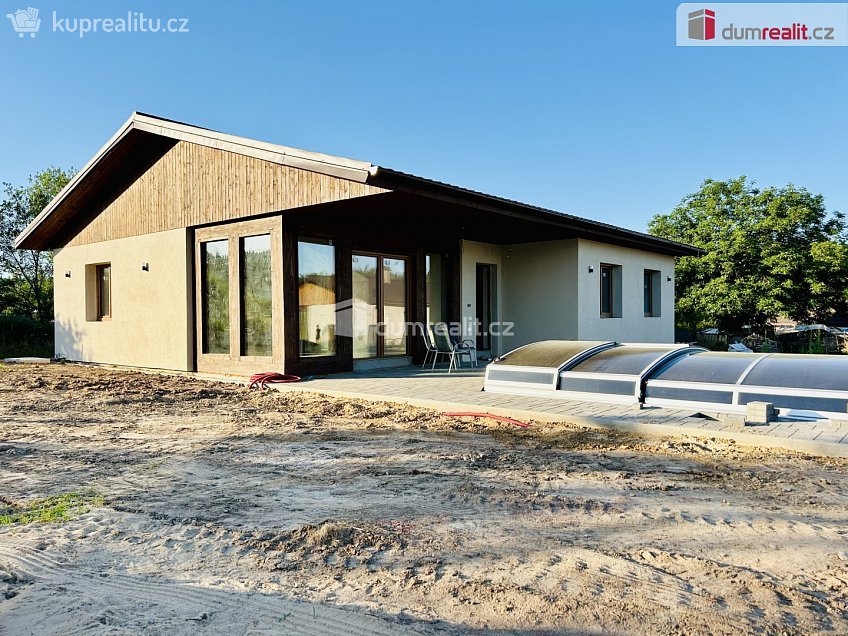 Prodej  rodinného domu 120 m^2 Zvěstov, Zvěstov 