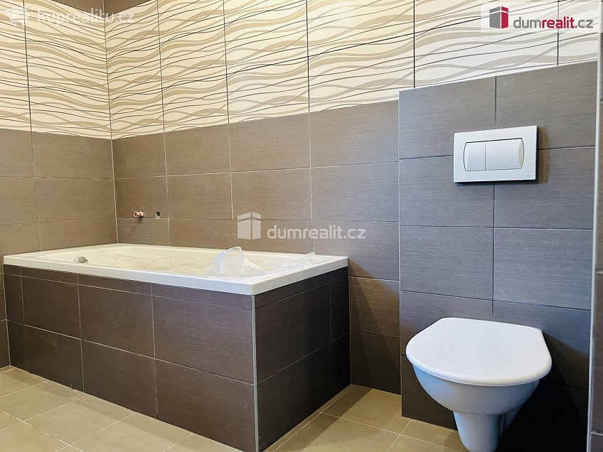 Prodej  rodinného domu 120 m^2 Zvěstov, Zvěstov 