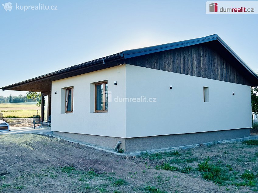 Prodej  rodinného domu 120 m^2 Zvěstov, Zvěstov 