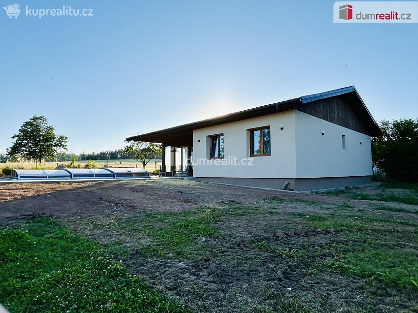 Prodej  rodinného domu 120 m^2 Zvěstov, Zvěstov 