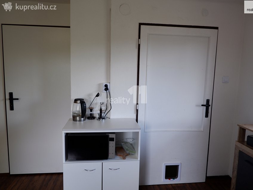 Pronájem bytu 2+kk 89 m^2 Lazsko, Lazsko 
