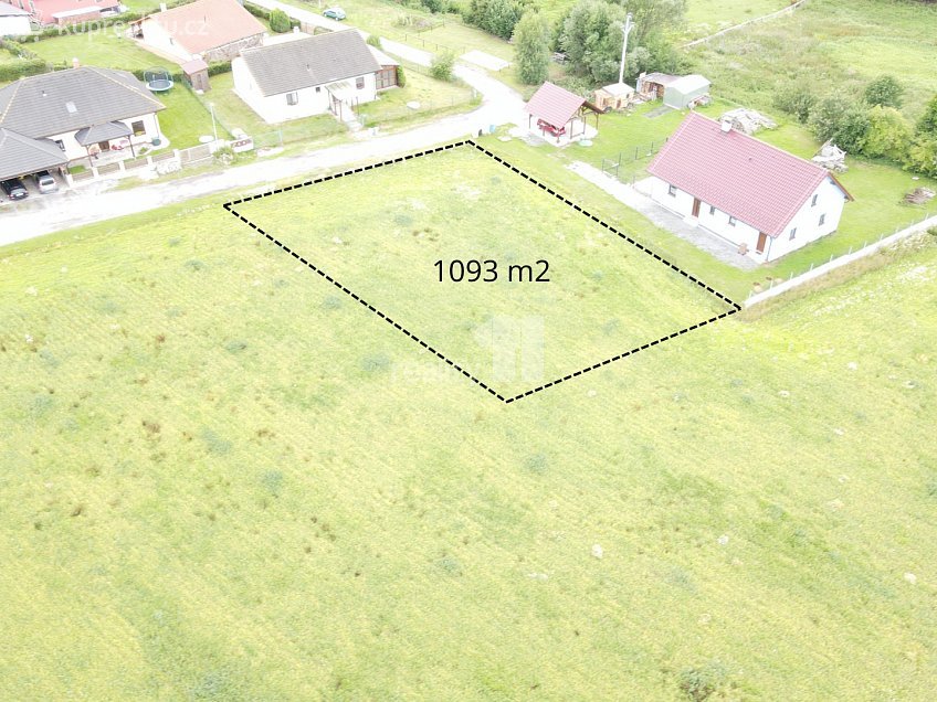 Prodej  stavebního pozemku 1093 m^2 Čejov, Čejov 