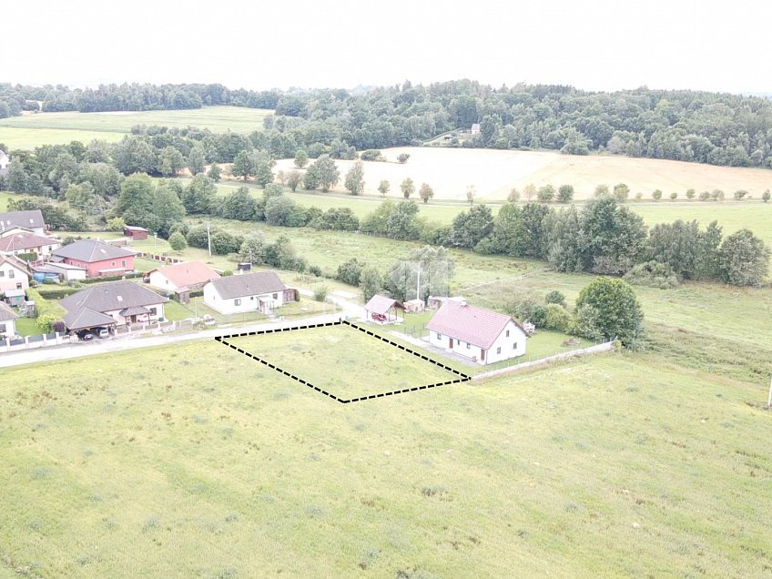 Prodej  stavebního pozemku 1093 m^2 Čejov, Čejov 