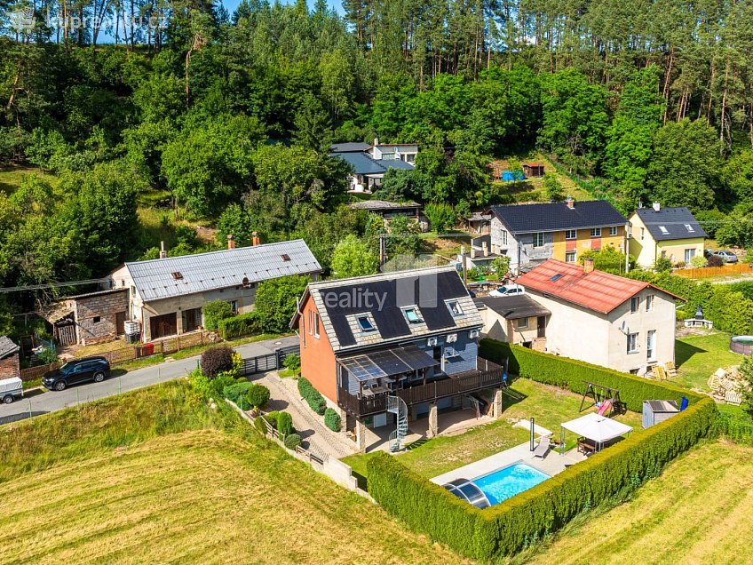 Prodej  rodinného domu 125 m^2 Páterovská, Bělá pod Bezdězem 