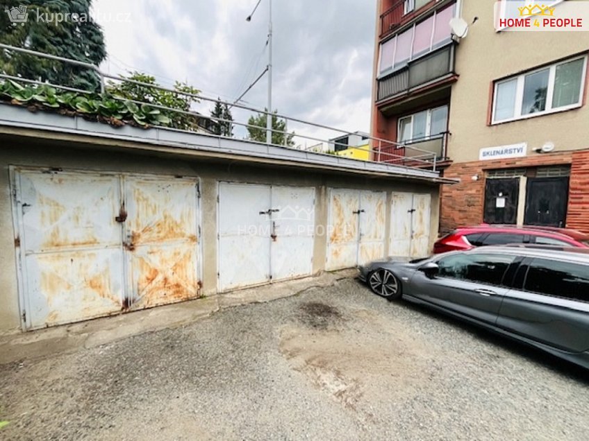 Prodej  garáže 13 m^2 Kroftova, Brno 