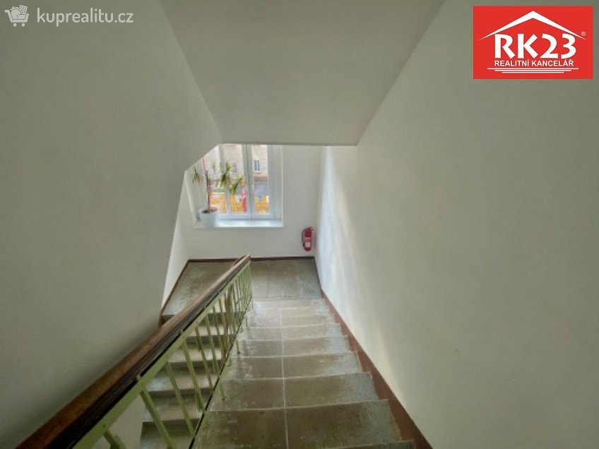 Pronájem bytu 1+kk 31 m^2 Husova 302, Mariánské Lázně 