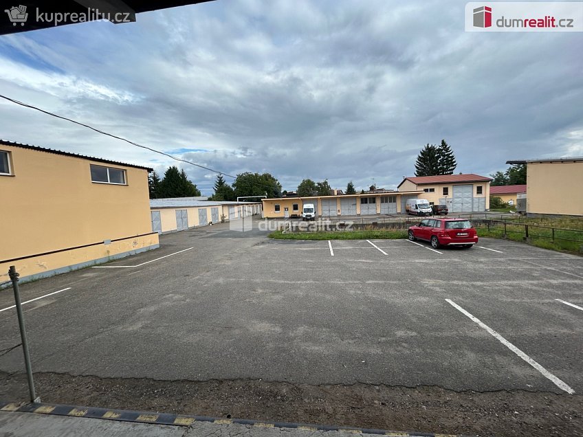 Pronájem  kanceláře 19 m^2 Skladištní, Poděbrady 